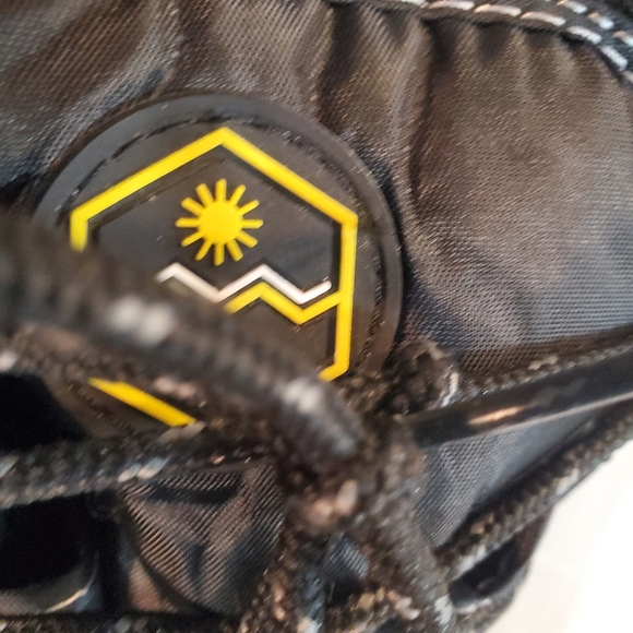 Khombu Jacey Women's Size 8M Faux Fur Lace Up Cold Weather Boots EUC - Picture 3 of 8